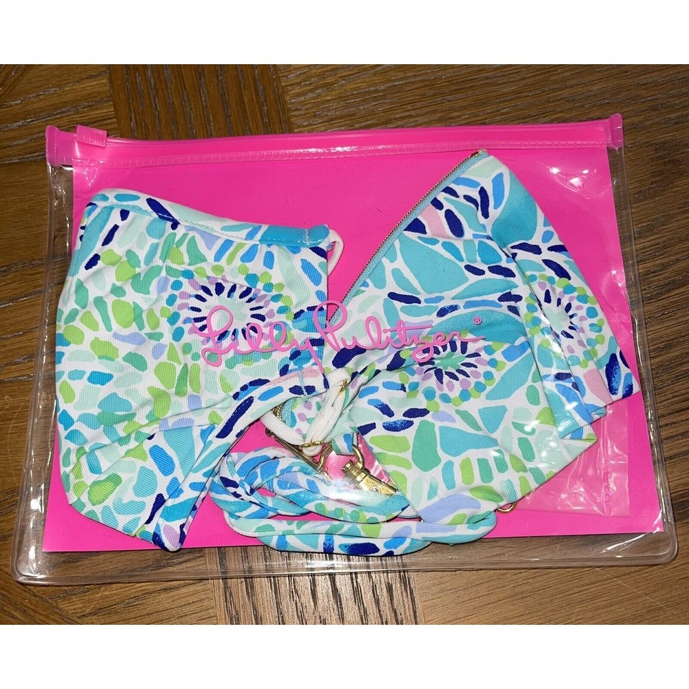 Lilly Pulitzer Adult On The Go Mask & Pouch Blue Ibiza Open Water Chilly NWT